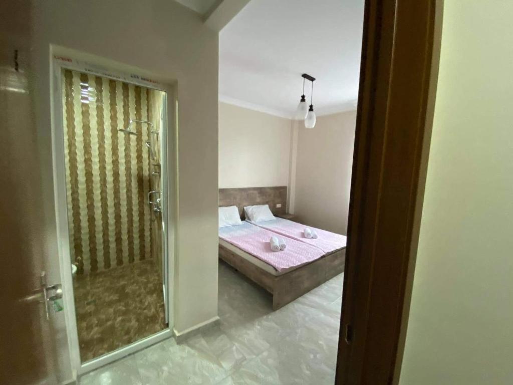 Nana'S Hotel Tchaikovsky Street 34 巴统 外观 照片